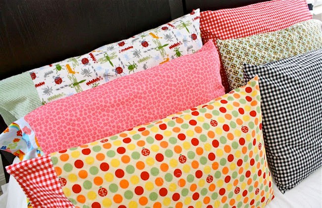Fun Two-color Pillowcases