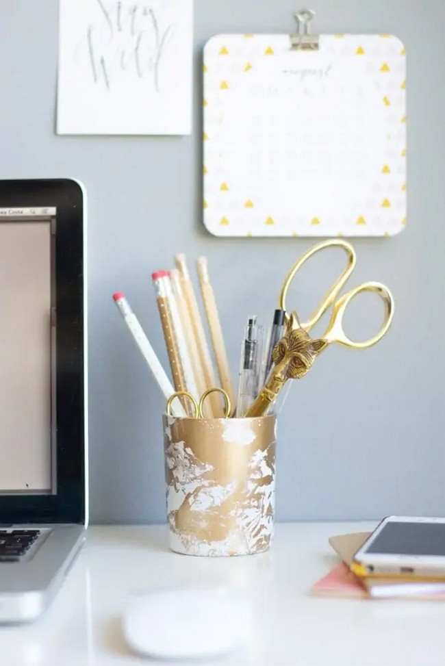 Gold Marbled Pencil Cup