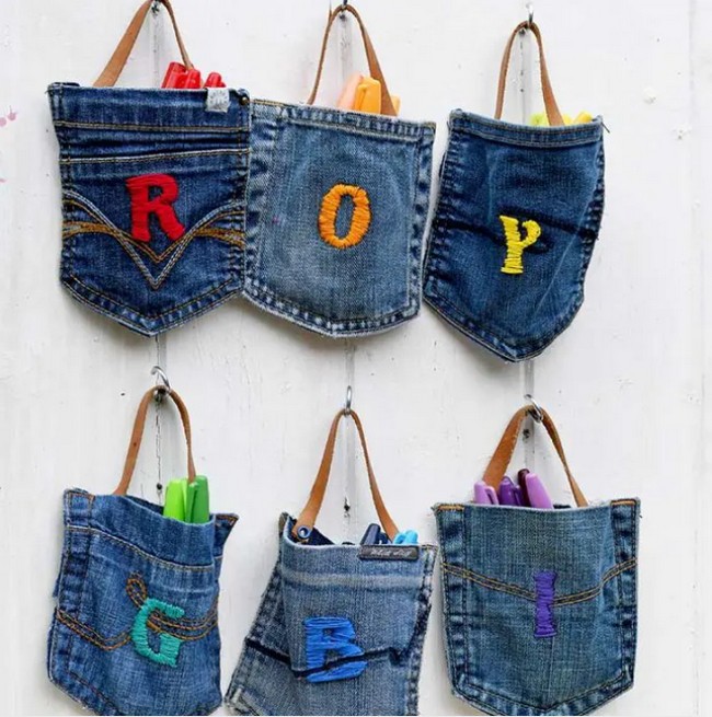 Hanging Pockets from Old Jeans