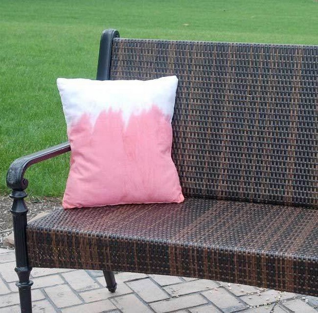 Kool-Aid DIY Outdoor Pillow