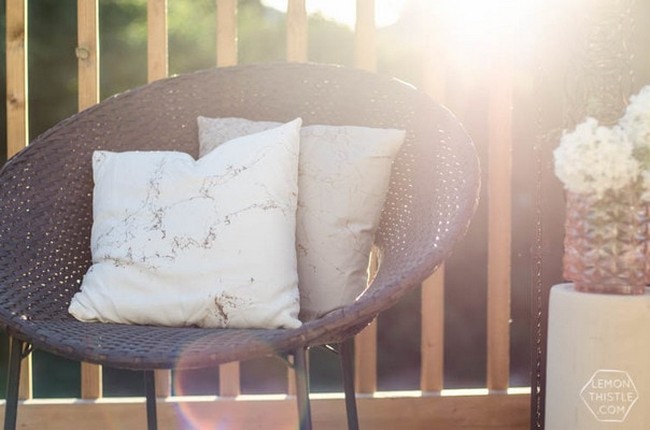 Marbleized DIY Throw Pillow Covers