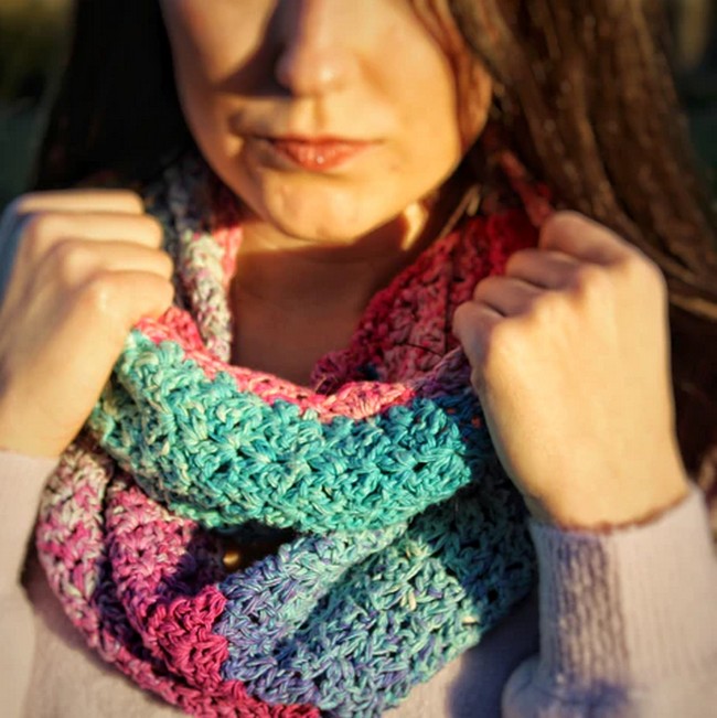 Mermaid Vibes Infinity Crochet Scarf Pattern