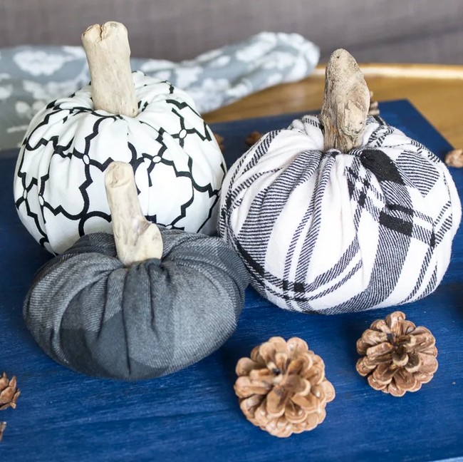 No-Sew Fabric Pumpkins