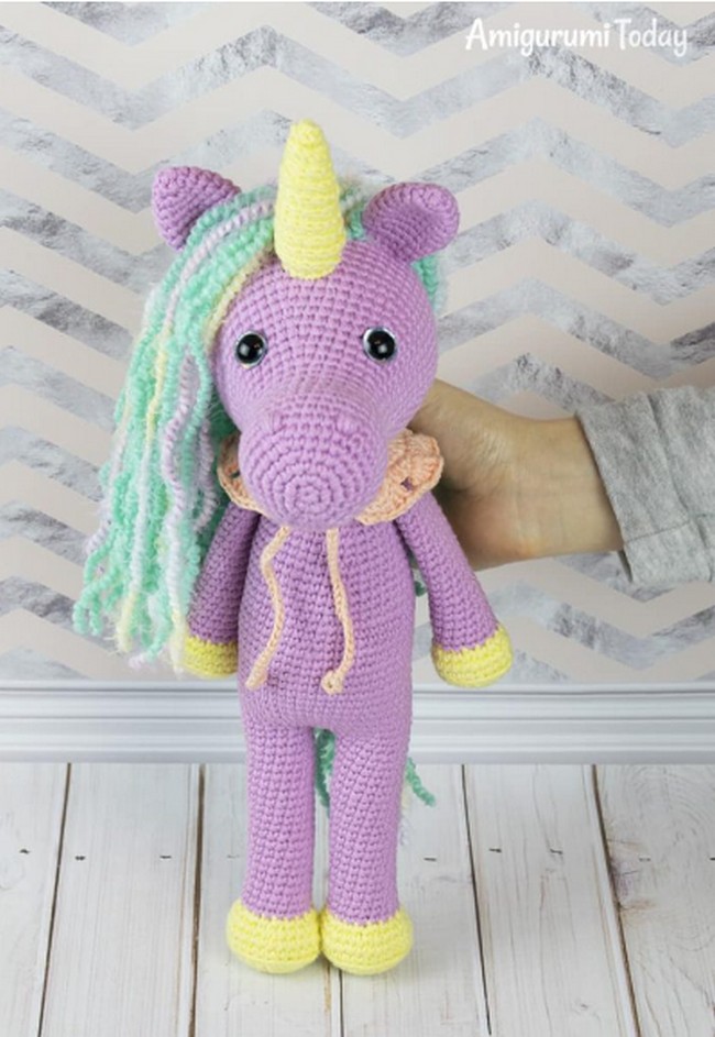 Shy Unicorn Amigurumi Pattern