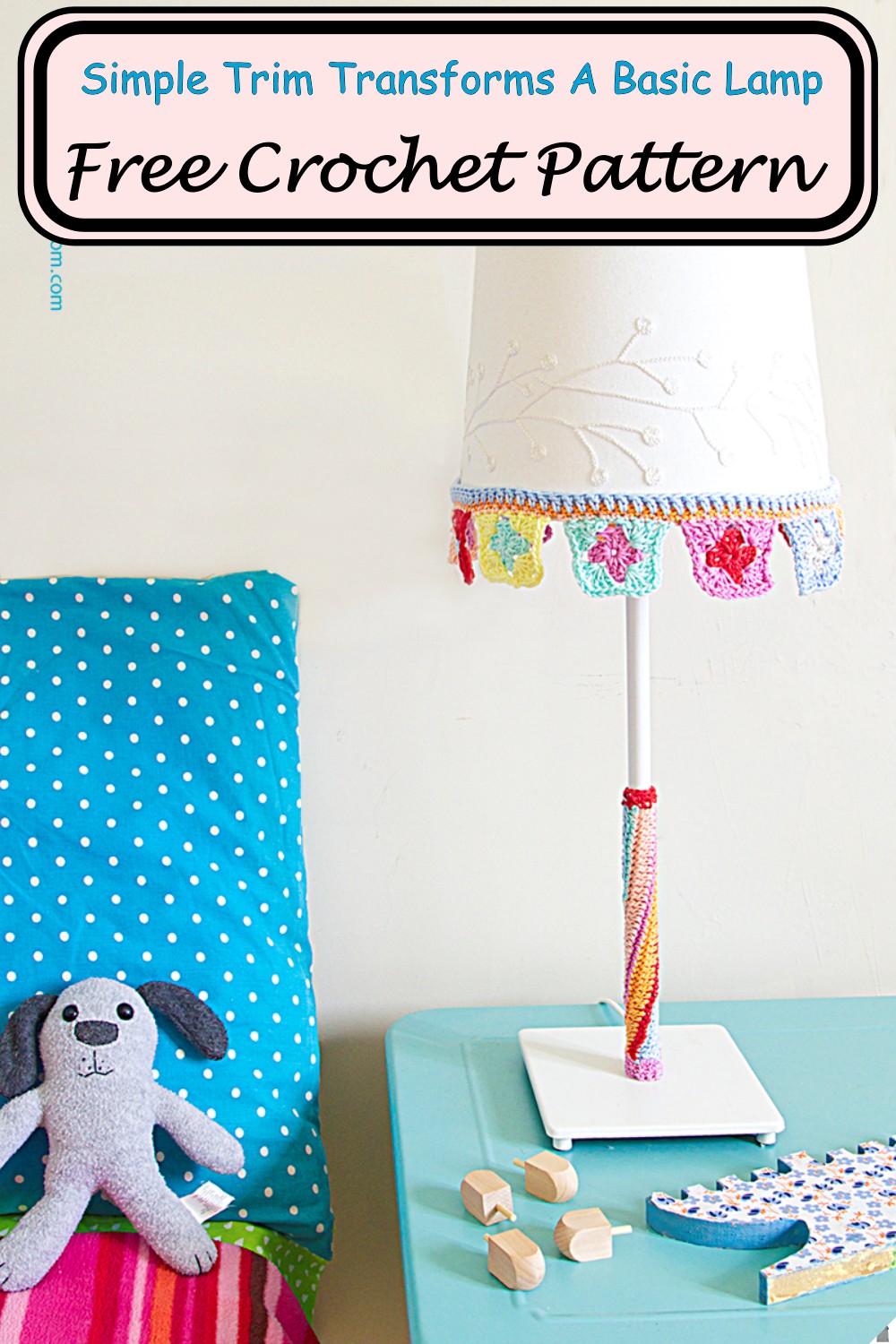 Simple Crocheted Trim Transforms A Basic Lamp