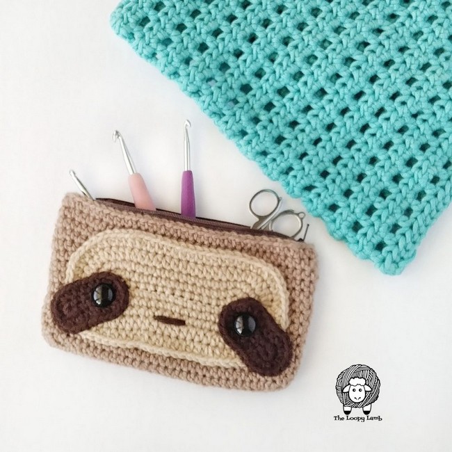 Sloth Hook Case Crochet Pattern