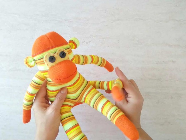 Sock Monkeys Pattern