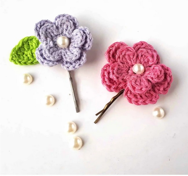 Spring Flower Hair Clips Free Crochet Pattern