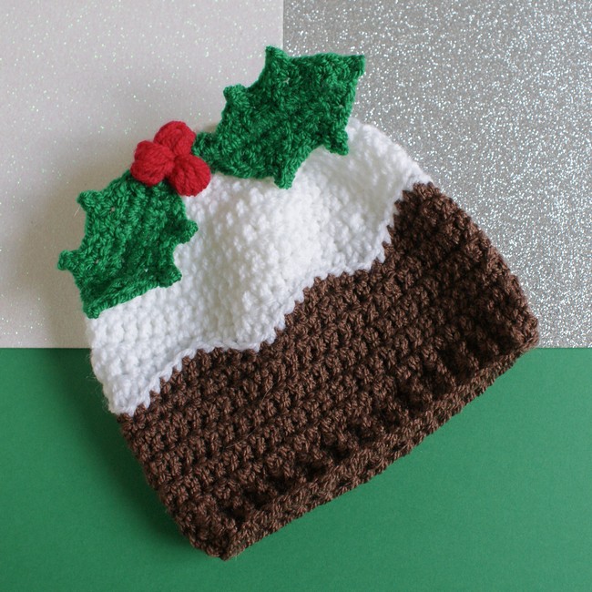 holiday Pudding & Holly Hat