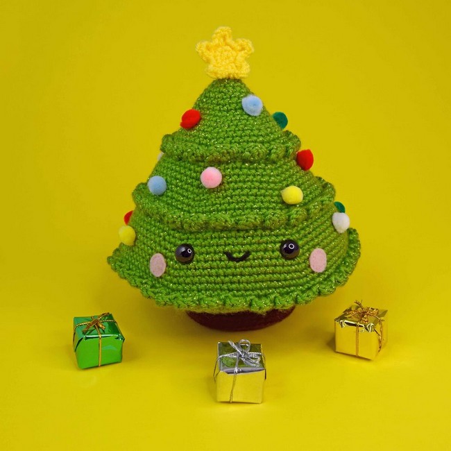 Christmas Tree Ami