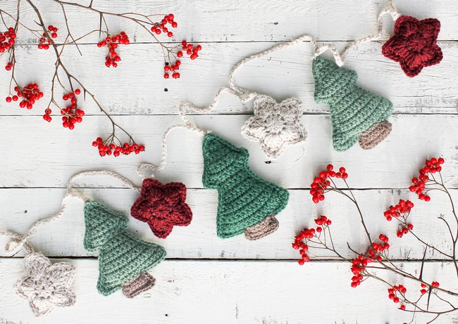 Christmas Tree And Star Garland