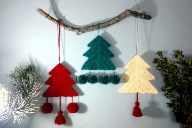 Christmas Tree Wall Hanging