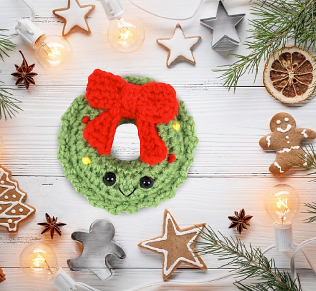 Christmas Wreath Amigurumi