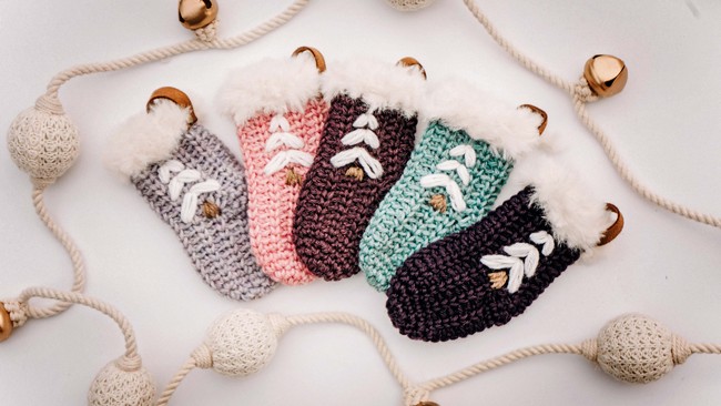 Crochet Stocking + Gift Card Holder