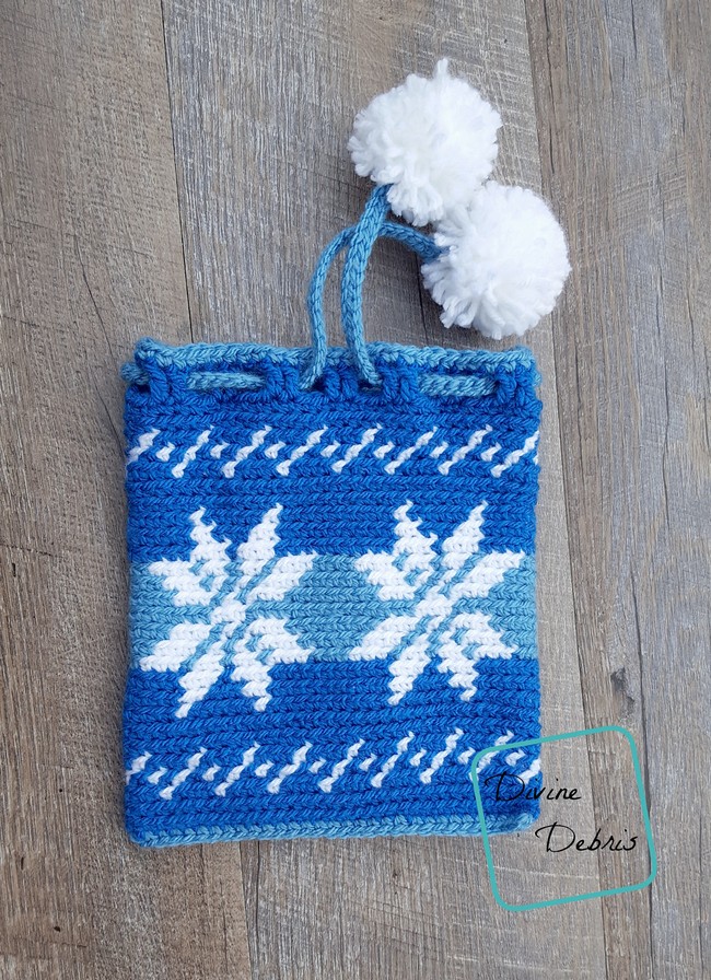 Dancing Snowflakes Gift Bag