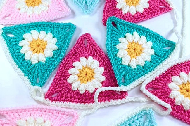 Ditsy Daisy bunting