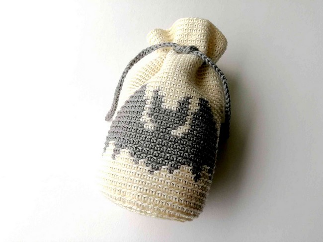 Drawstring bag with a bat