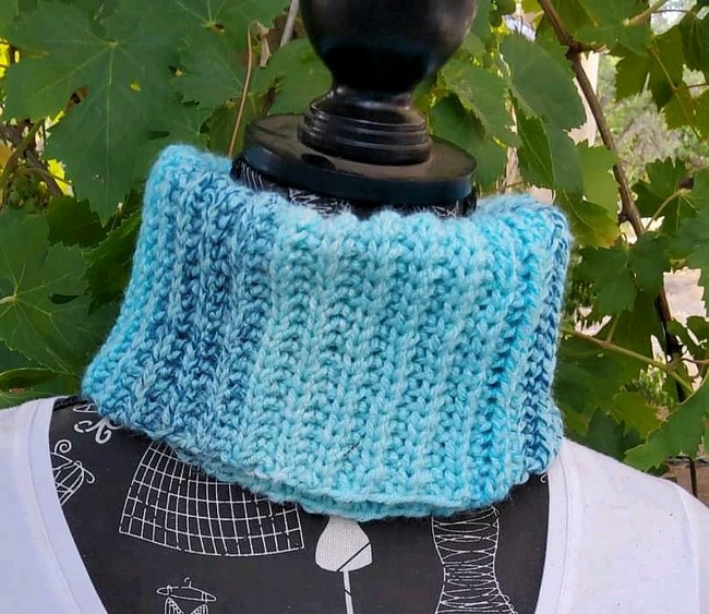 Knit look Neck Warmer