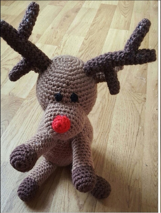 Little Sitting Reindeer