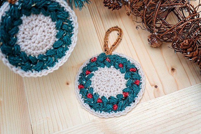 Wreath Ornament And Coaster