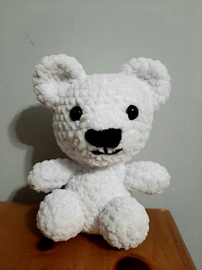 Amigurumi Polar Bear