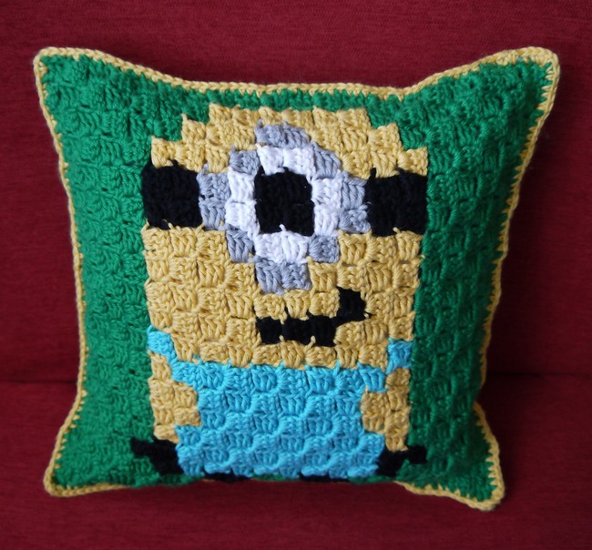 C2C Minion Pillow