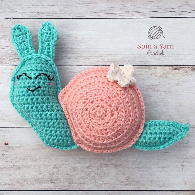 Snail Amigurumi