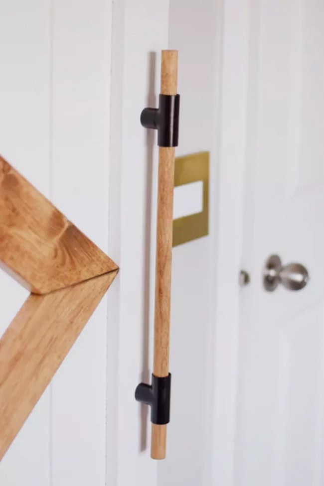  DIY Oversized Door Handle