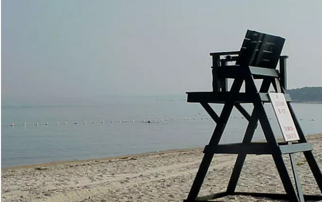 How To Build A Lifeguard Beach Chair