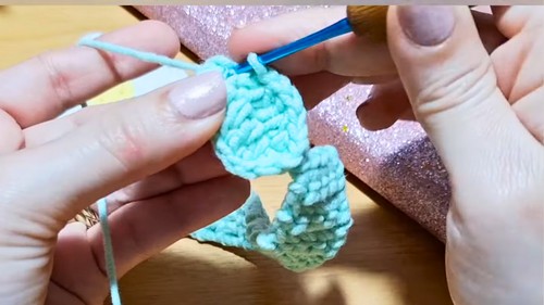 Crochet Flower Bookmark Pattern 6