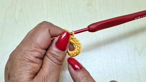 Crochet Polar Bear Christmas Ornament Pattern 8