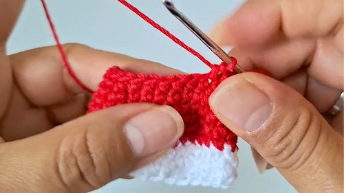 Crochet Santa Claus Amigurumi Pattern 5