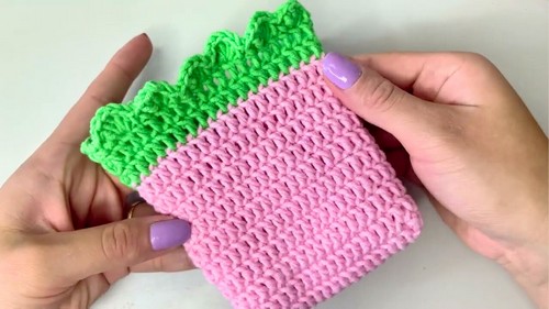 Crochet Strawberry Bag Pattern 5