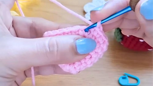Crochet Strawberry Keychain Pattern 2