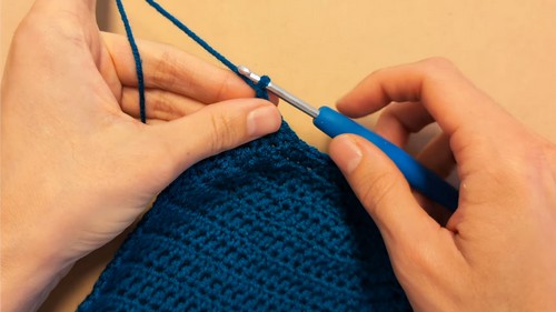 Beautiful Crochet Mittens Pattern 6