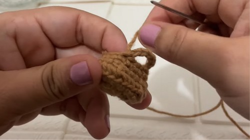 Crochet Air Balloon Keychain Pattern 6