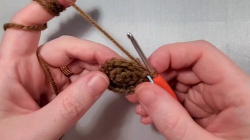 Crochet Amigurumi Honey Bear Pattern 7