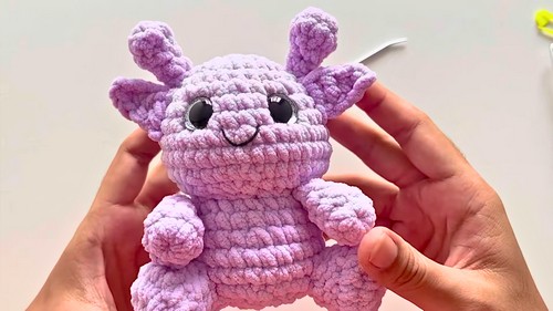Crochet Baby Alien Plushie Pattern 8
