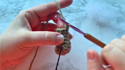 Crochet Baby Groot Pattern 2