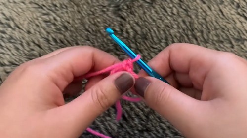 Crochet Baby Piglet Amigurumi Pattern 1