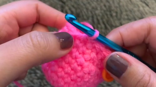 Crochet Baby Piglet Amigurumi Pattern 3