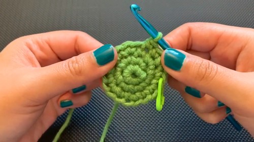 Crochet Baby Yoda Amigurumi Pattern 2