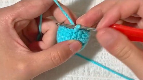 Crochet Balloon Puppy Pattern 6