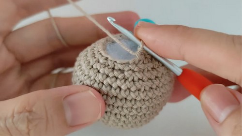 Crochet Bear Head Keychain Pattern 4