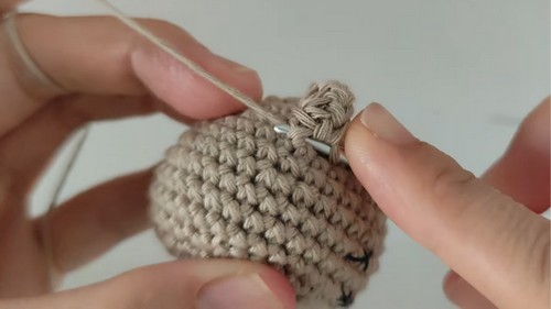 Crochet Bear Head Keychain Pattern 6