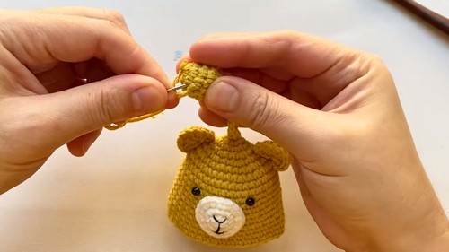 Crochet Bear Key Cover Pattern 7