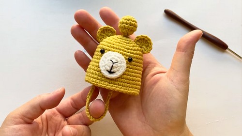 Crochet Bear Key Cover Pattern 8
