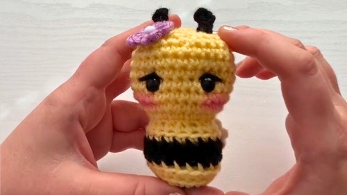 Crochet Bee Amigurumi Pattern 8