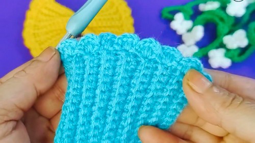 Crochet Bow Hair Clips Pattern 5