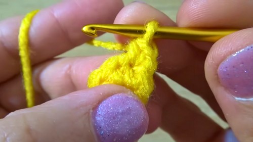 Crochet Bow With Bells Pattern 5